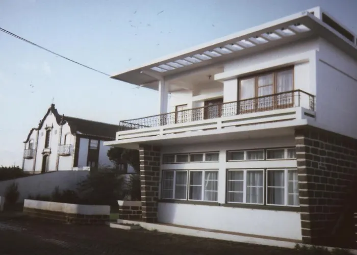 Residencial Ermida Dos Remedios 3* Fontinhas